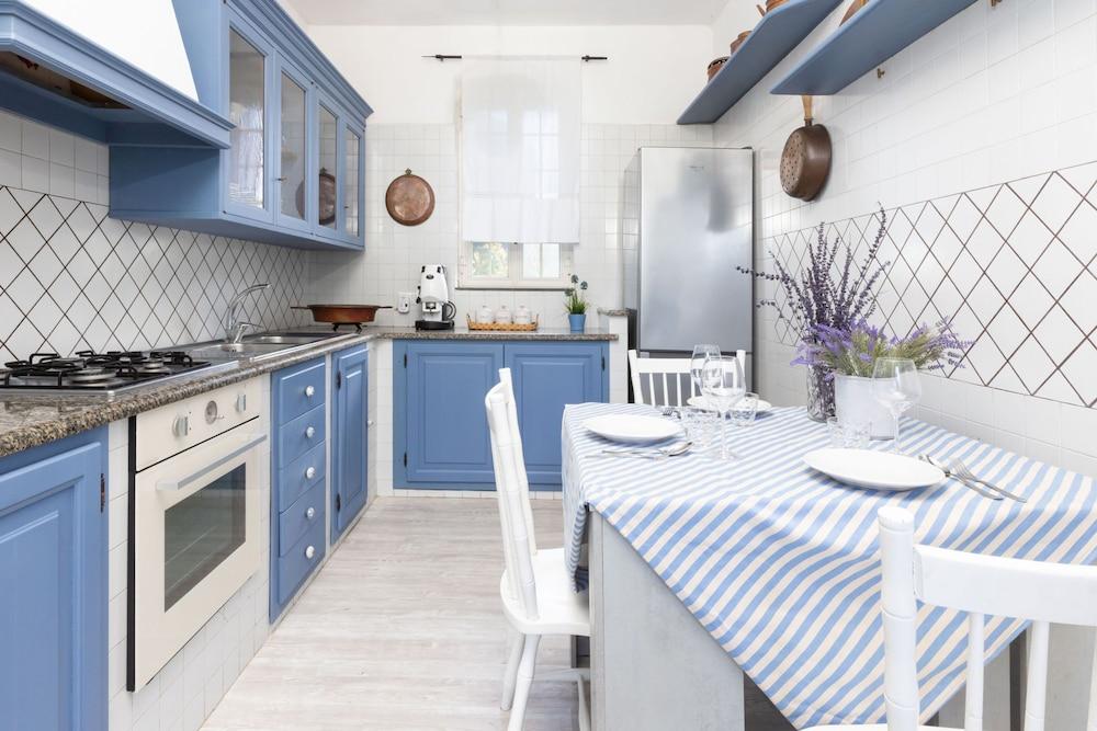 Villa Luisa Jacuzzi and Pool