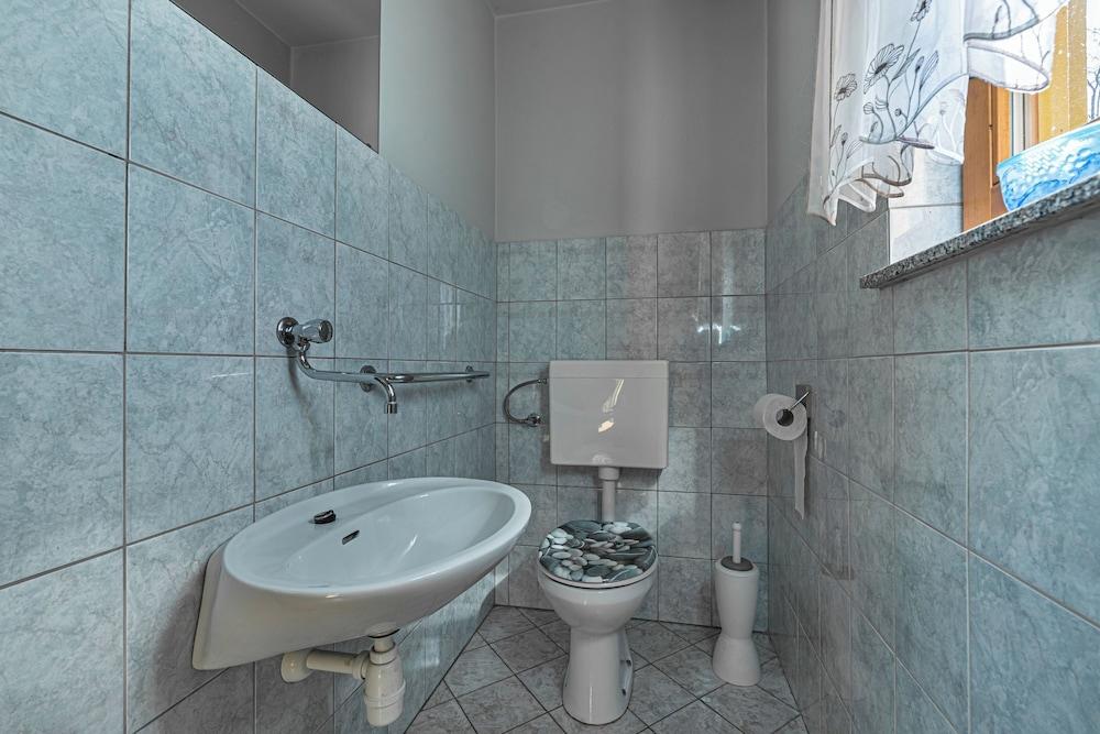 Kunstek Farmhouse With Sauna