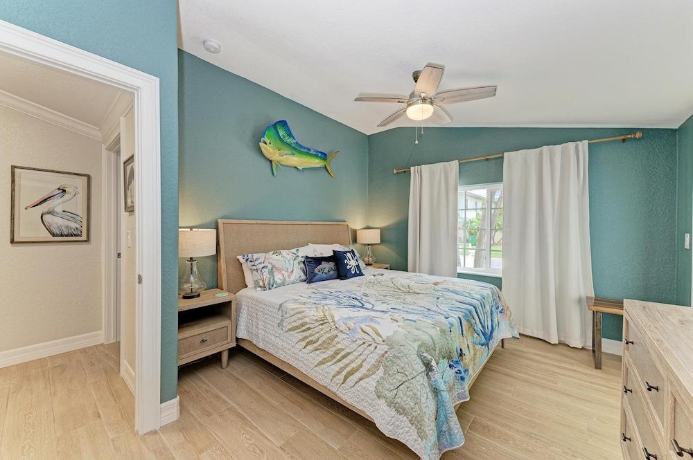 Beach Bliss managed by Beach Retreats