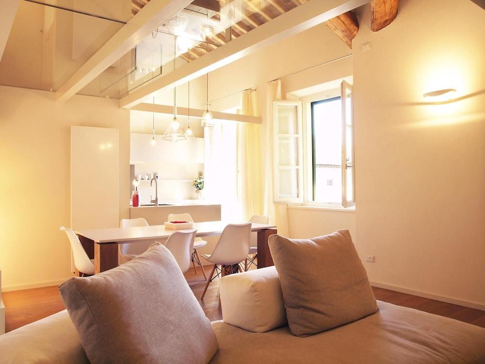 Casa Sabrina in Lucca