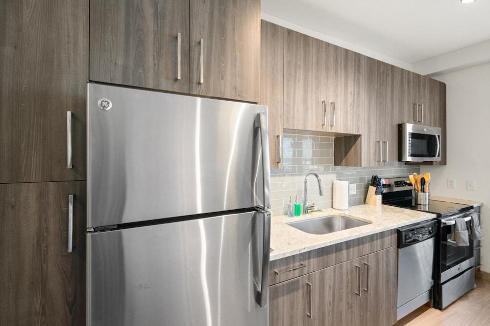 Arlington Luxurious Studio Apartment