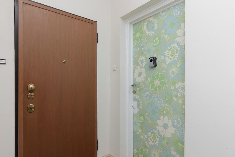 Centre Apartment Sniadeckich by Renters