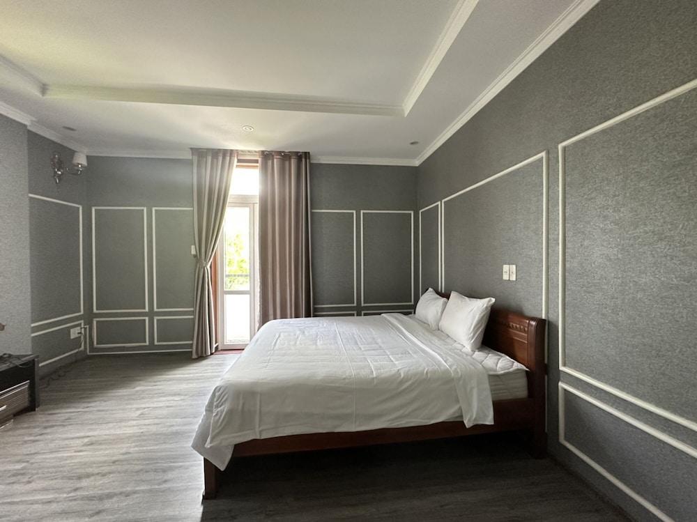 Capital O 1183 Villa Le Na