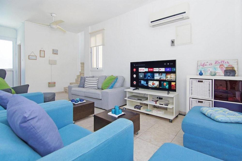 Pernera Gardens Villa