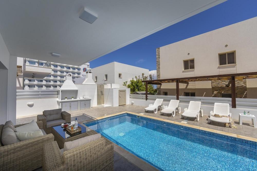 Protaras Sunrise Beach Villa
