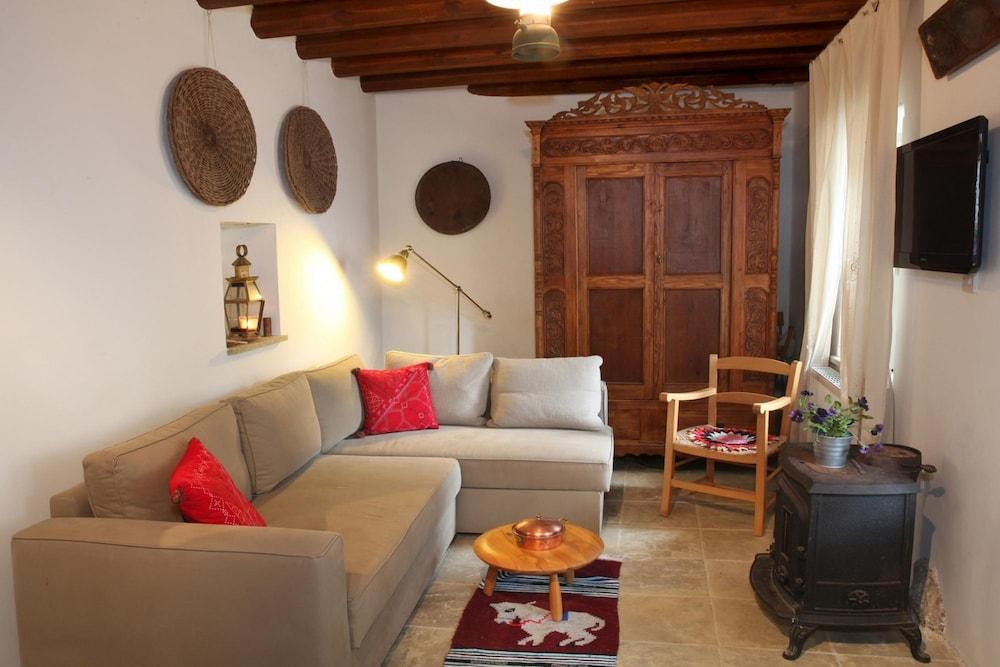 Kalopanayiotis 1-bedroom Cottage