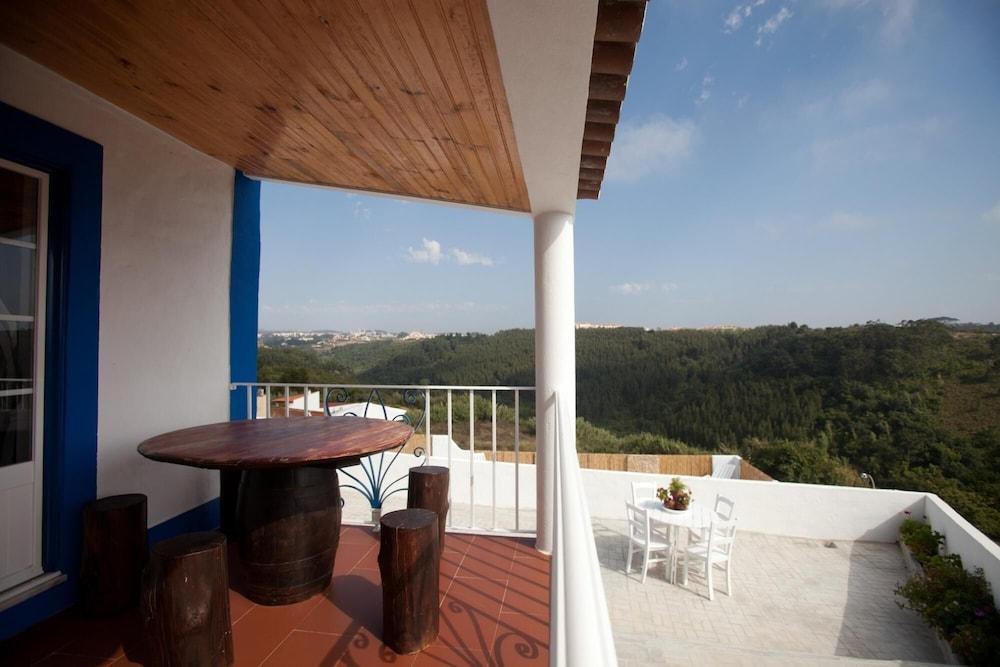 Casa Azul da Relva by Acasadascasas