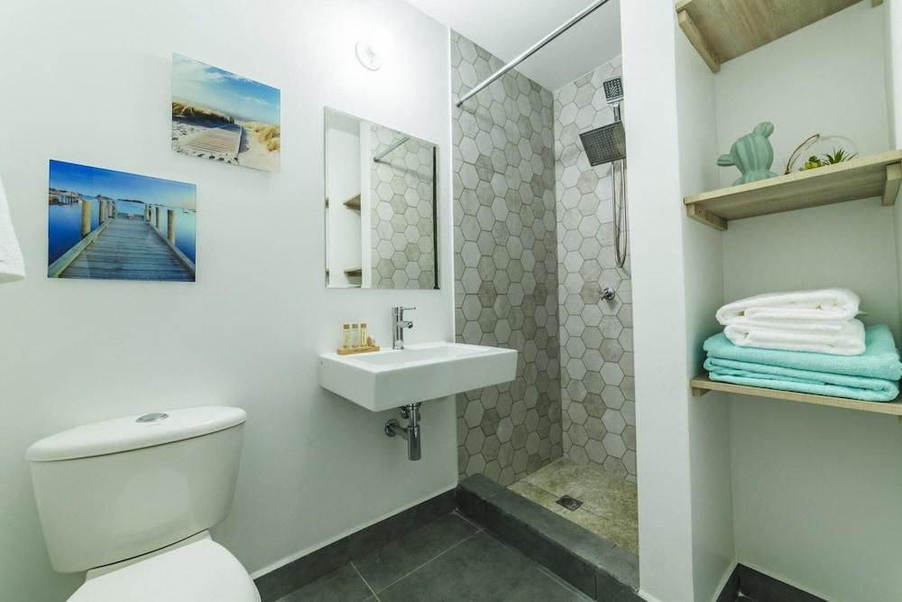 Turibana Plaza Suite 10