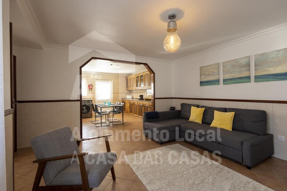 White House by Acasadascasas