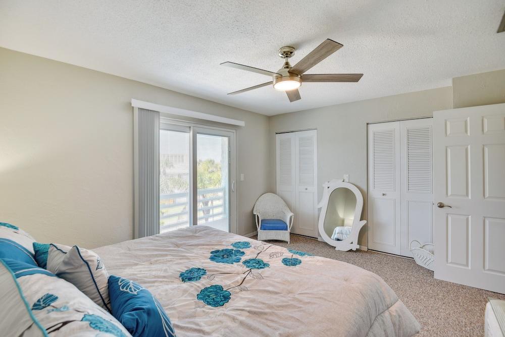 Florida Getaway - Balconies, Grill & Near Beaches!