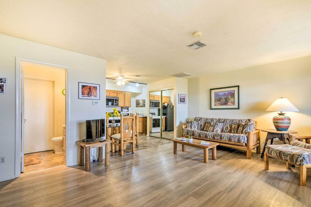 Pet-friendly Page Studio: 4 Mi to Lake Powell