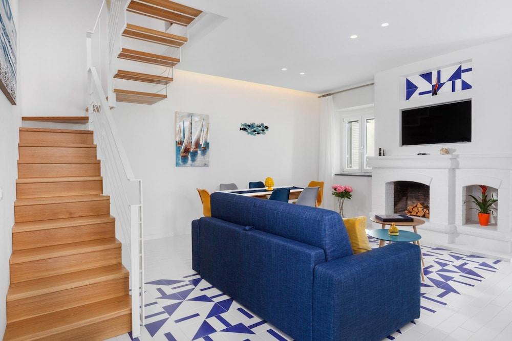 Leucosia in Sorrento