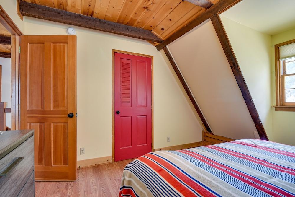 Pine Mountain Club Cabin w/ Community Pool!