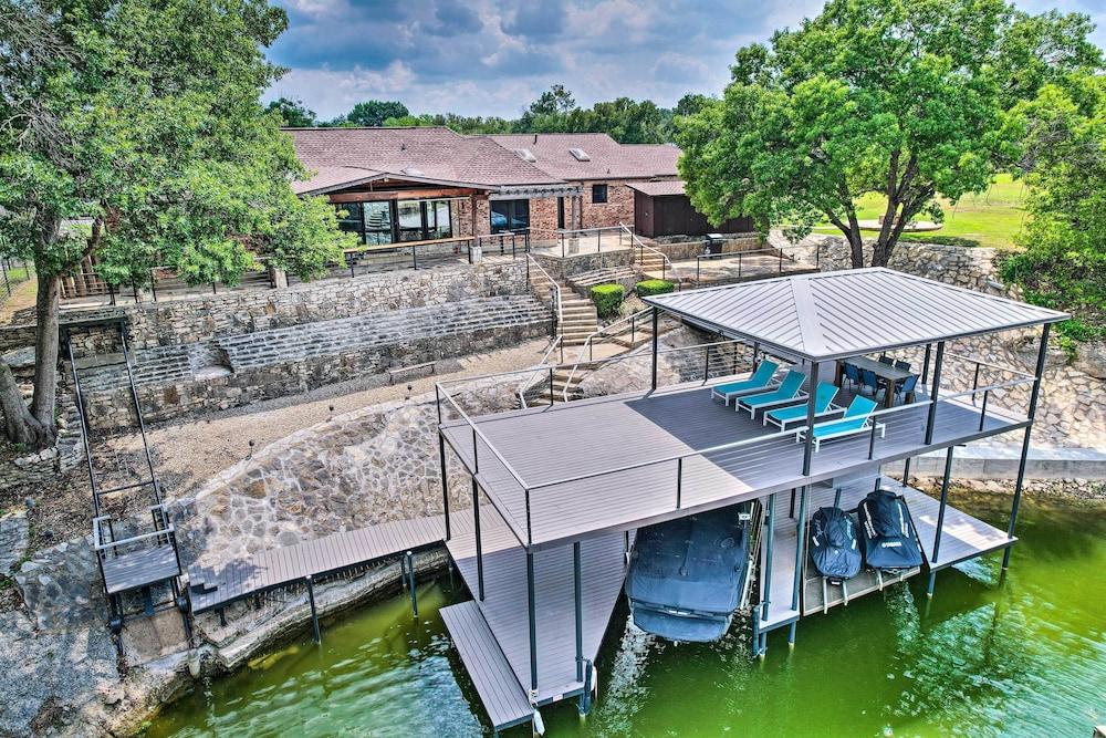 Luxury Granbury Home w/ Private Boat Dock!