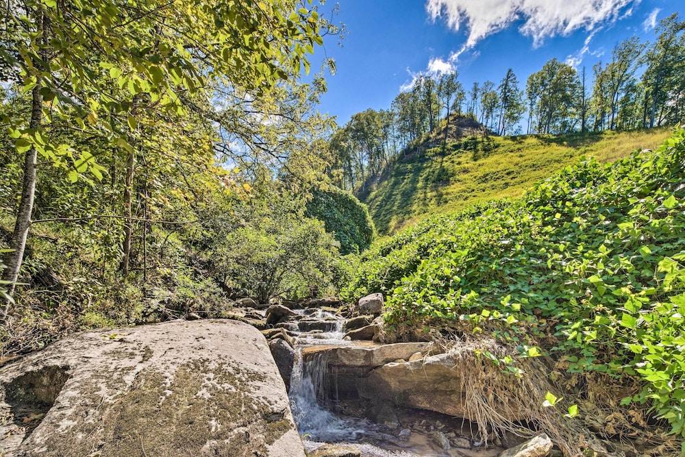 Whimsical Bat Cave Cottage w/ Fire Pit!
