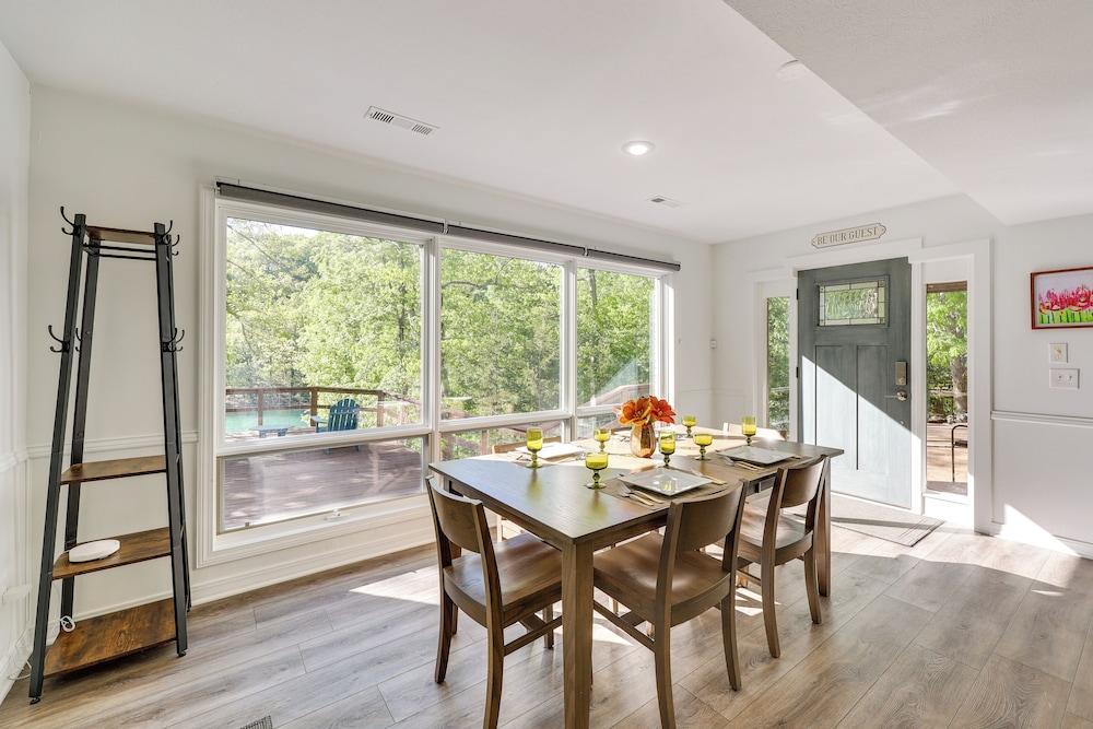 Waterfront Beaver Lake Apt w/ Deck