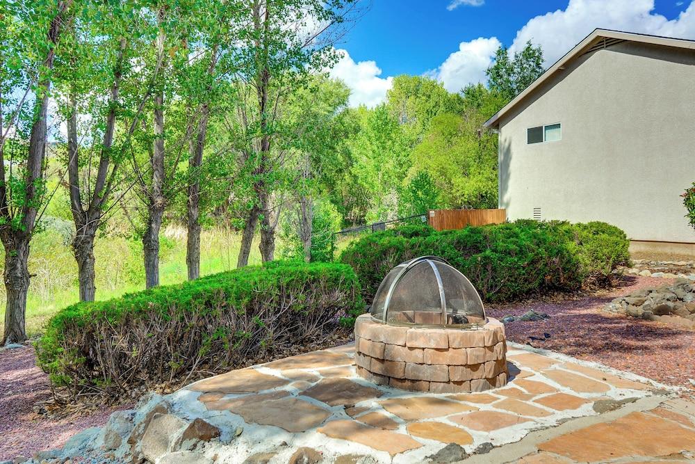 Mountain-view Deck: Pet-friendly Home in Prescott