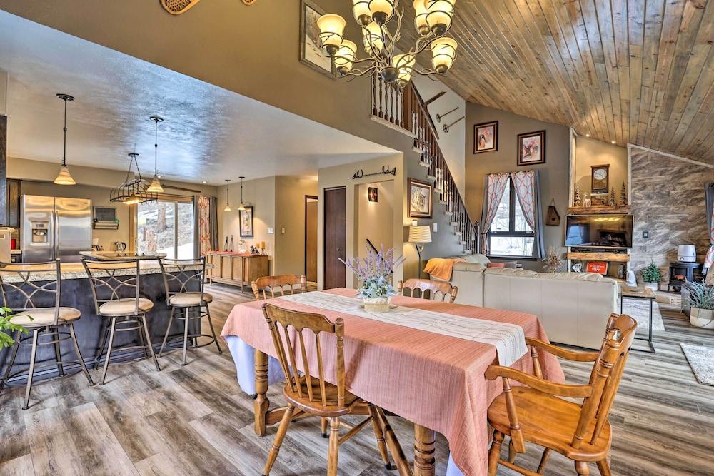 Private Sauna & Mtn Views: Idaho Springs Gem