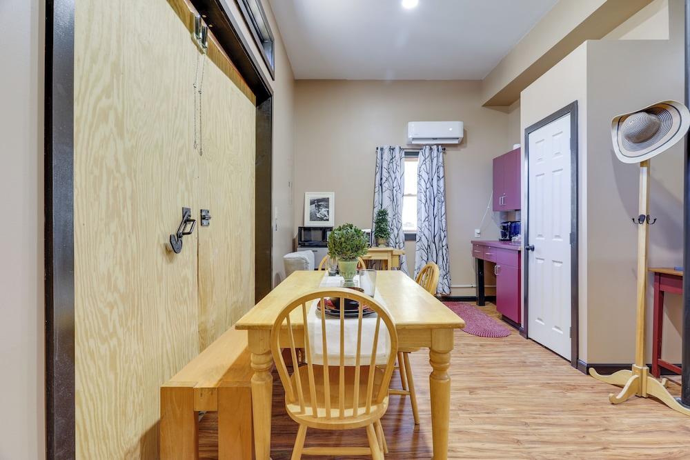 6 Mi to Kinne Preserve: Cozy Canterbury Guest Home