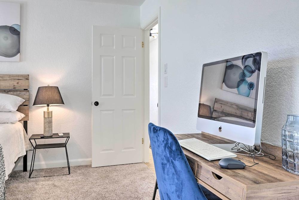 3 Mi to Dtwn! Riverfront Seguin Home w/ Sunroom