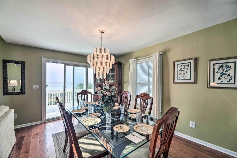 Oceanfront Atlantic Beach Escape w/ Balconies