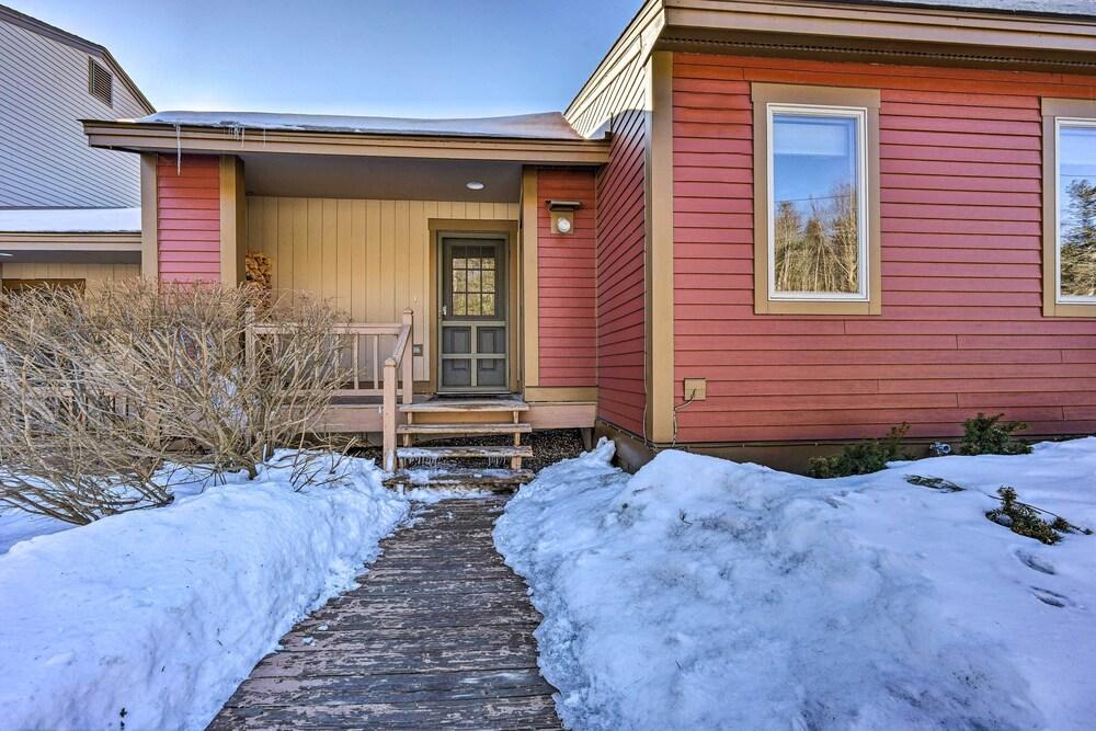 Idyllic Mount Snow Condo w/ View & Amenities!
