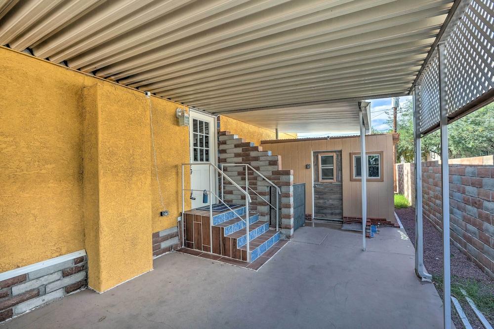 Charming Tucson Home w/ Covered Patio & Grill!
