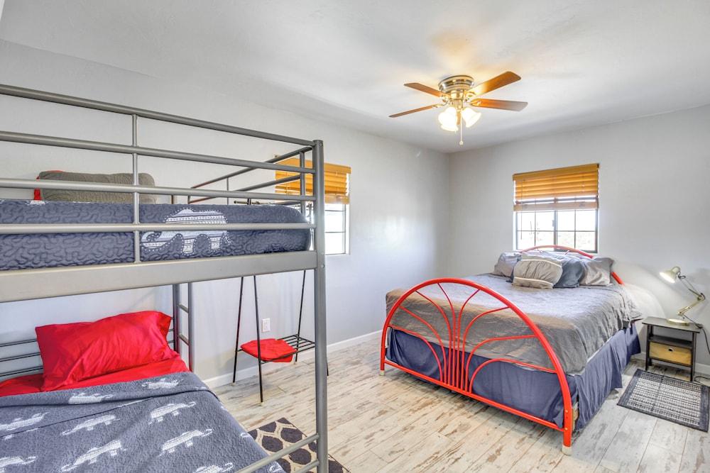 Secluded Marana Home w/ Viewing Decks + Privacy!