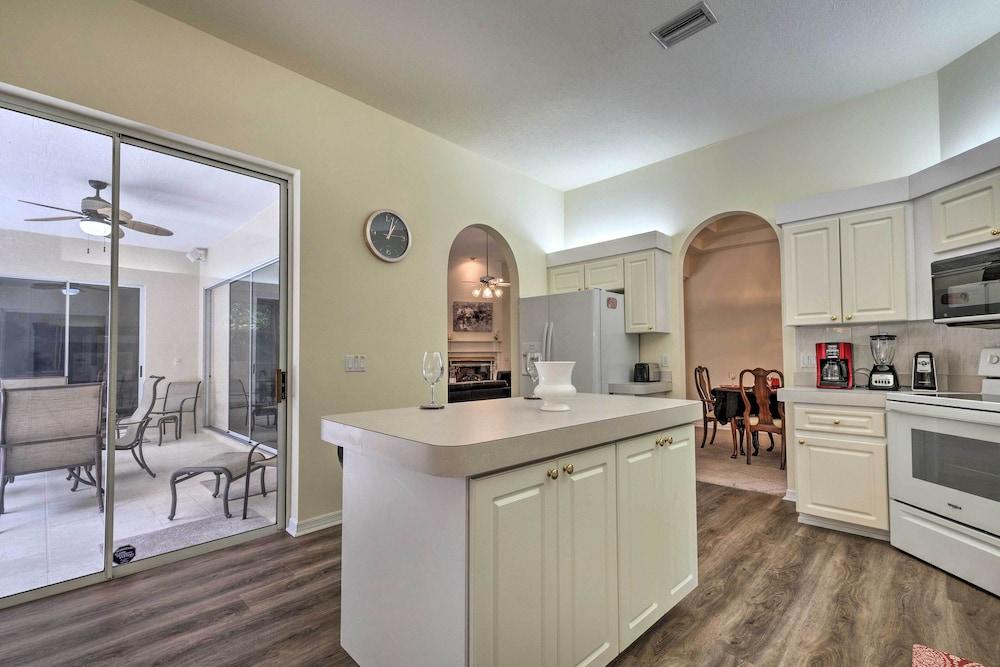 2 Mi to Golfing: Luxe House w/ Lanai + Pool