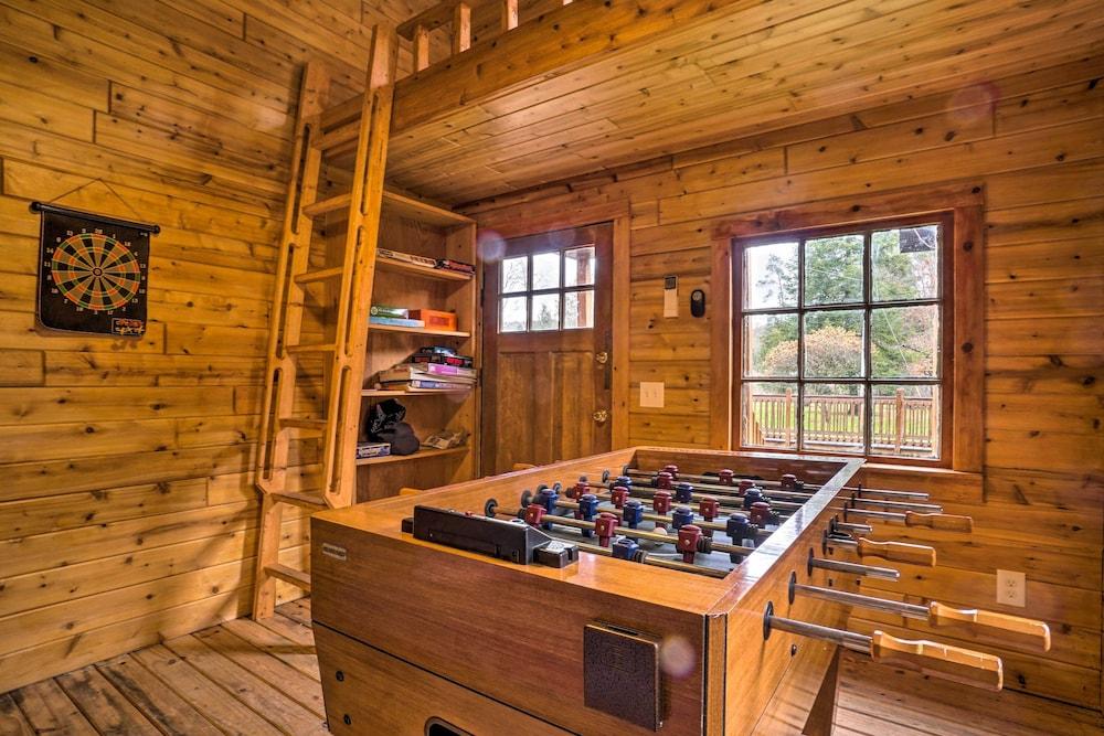 Scenic Log Cabin With Fire Pit & Stocked Creek!