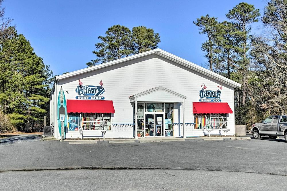 2 Mi to Bethany Beach: Family-friendly Home!