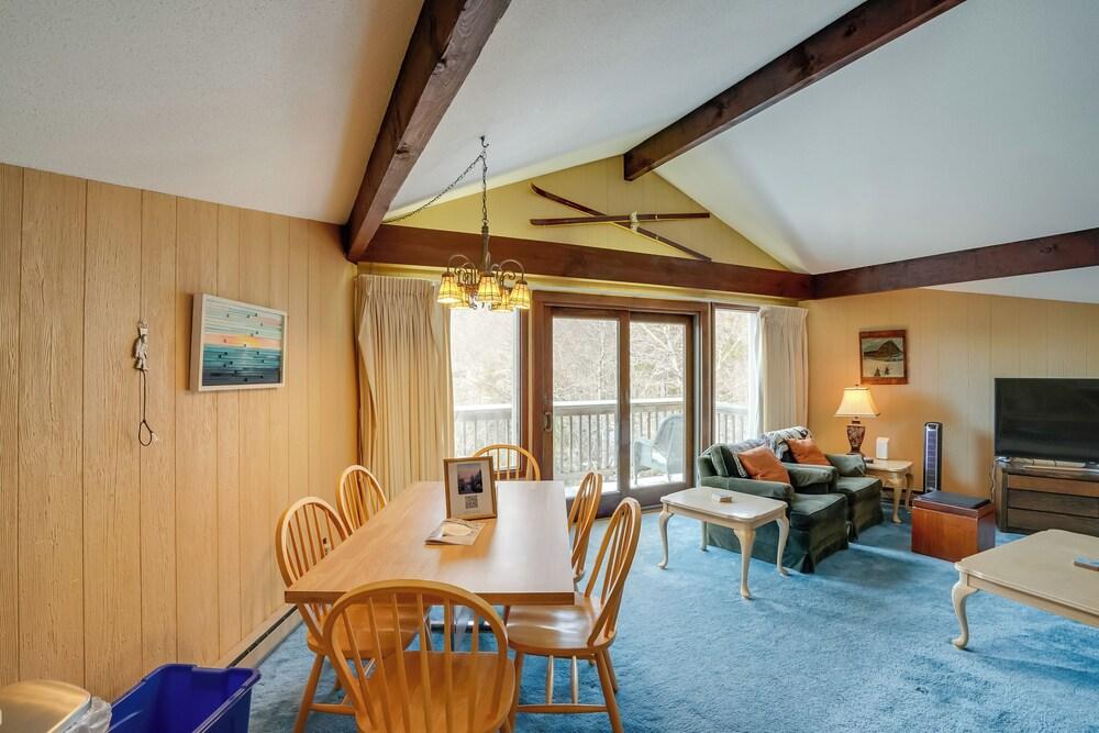 Bromley Mountain Escape w/ 2 Balconies: Hike & Ski