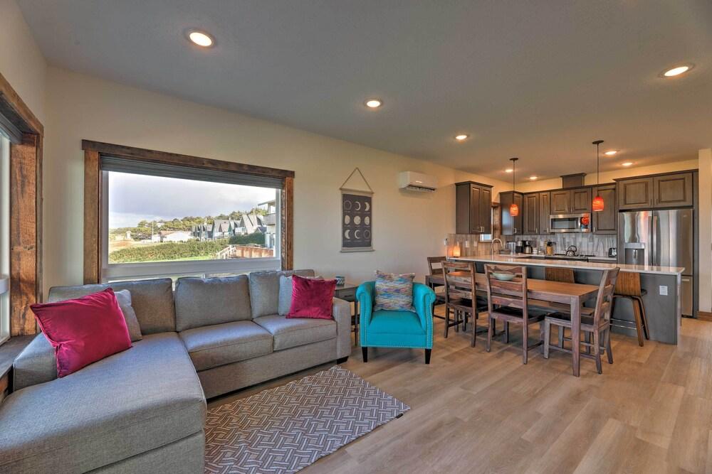 Remodeled Sanderling Sea Cottages, Unit 4