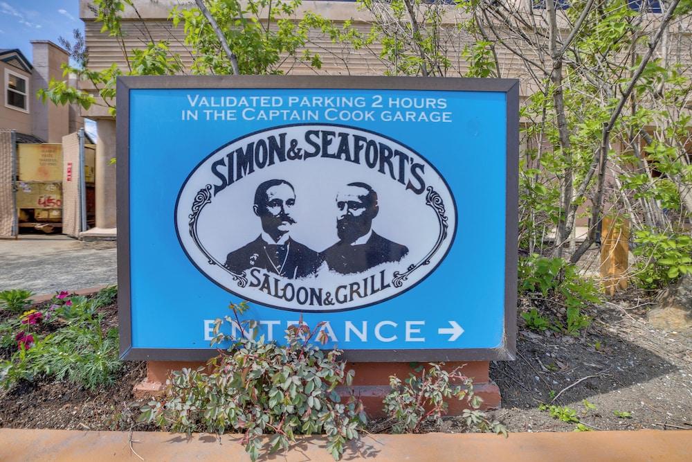 Modern Anchorage Getaway, Steps From Coastal Trail