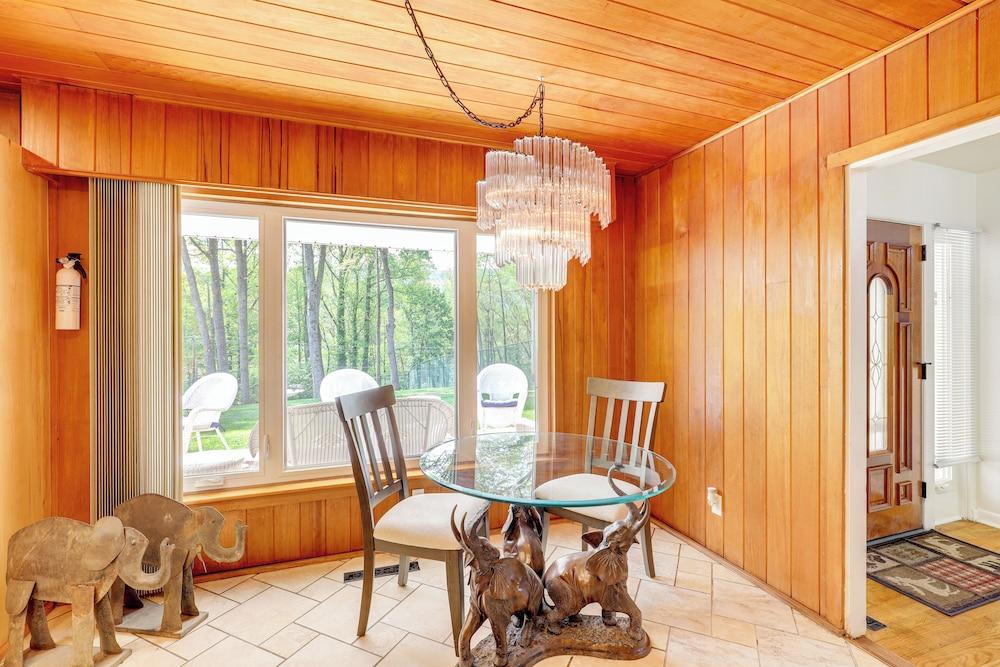 Inviting Waynesville Home Near Main St Shops