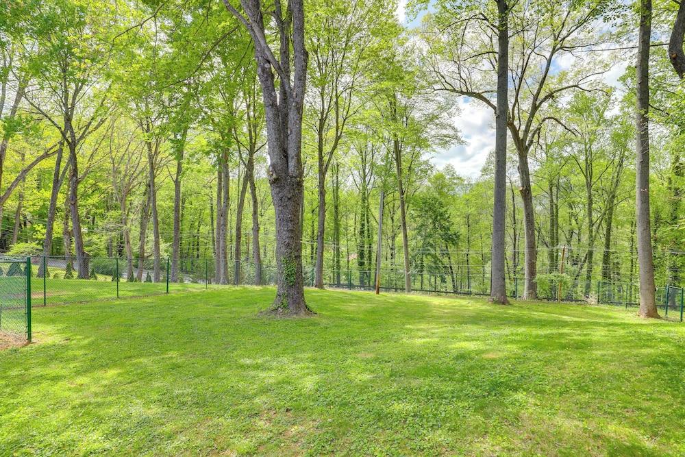 Inviting Waynesville Home Near Main St Shops