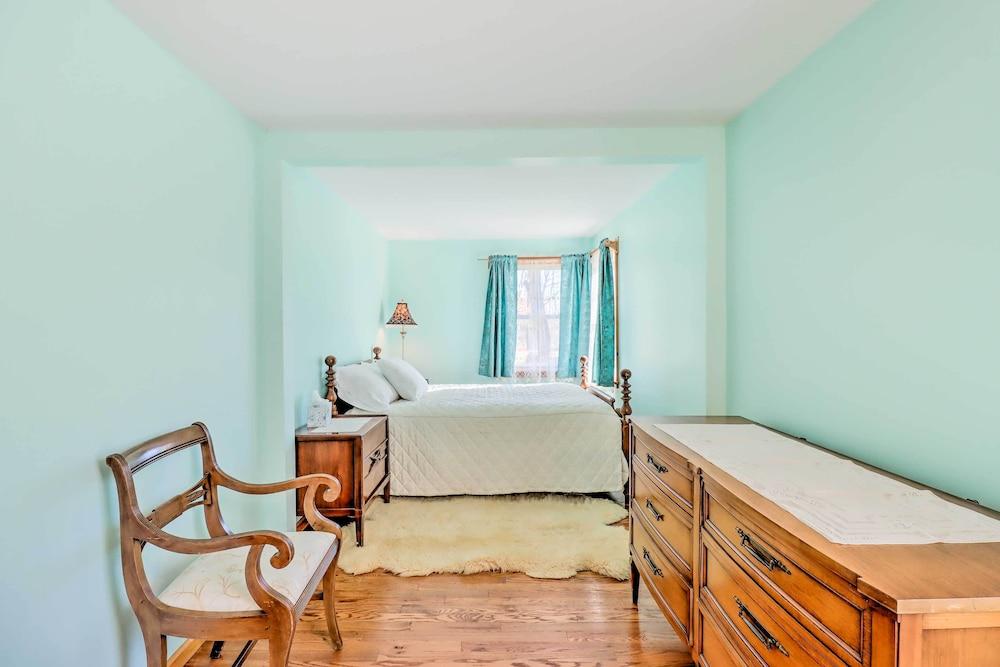 Cozy Tannersville Gem - Ski, Hike, Explore!