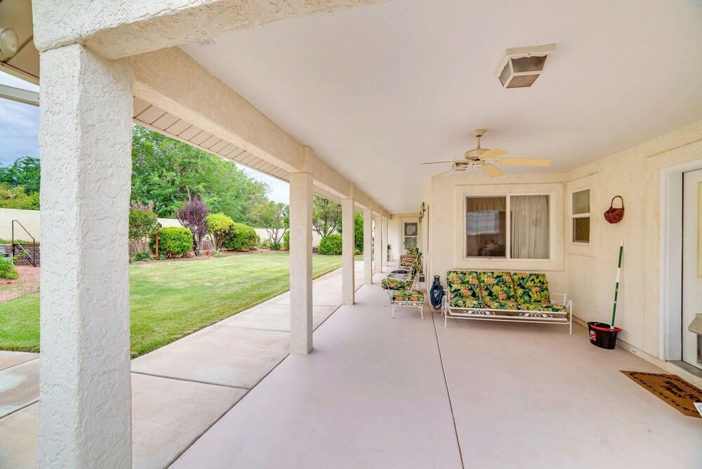 3 Mi to Lake Powell: Home w/ Patio & Waterfall