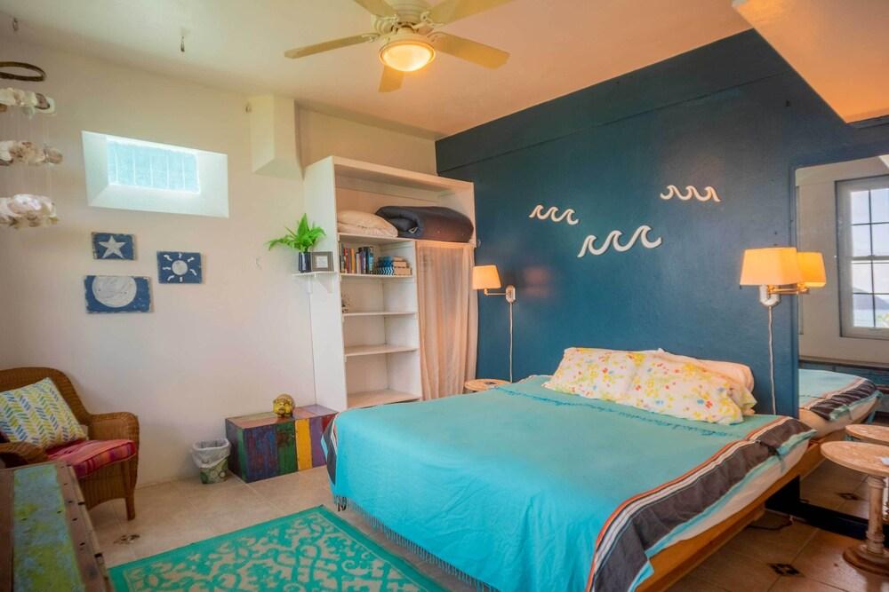 'tortola Adventure' Private Villa: Ocean-view Pool