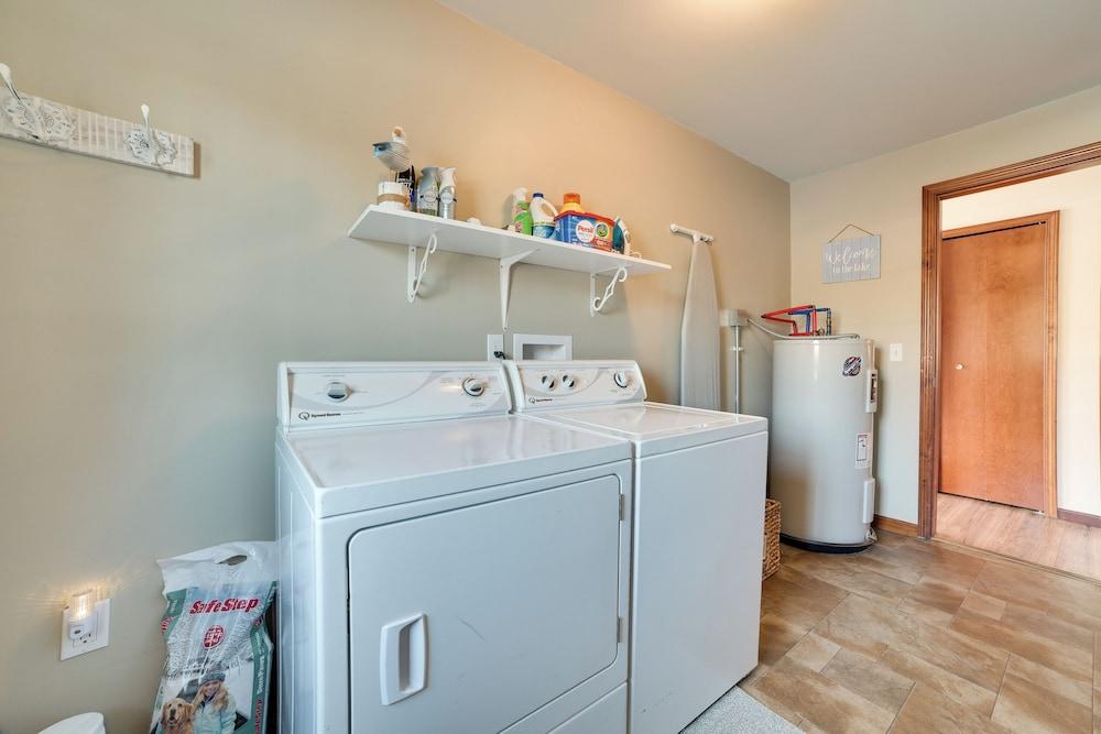 St. Ignace Cottage w/ Deck & Beach on Lake Huron!