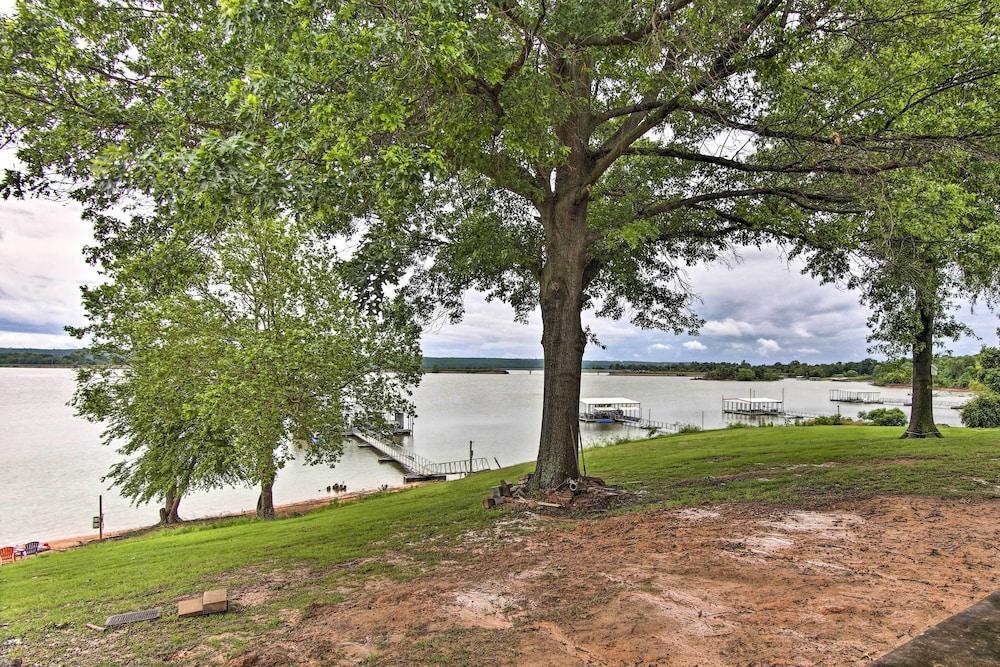 Lakefront Home w/ Private Beach Access!
