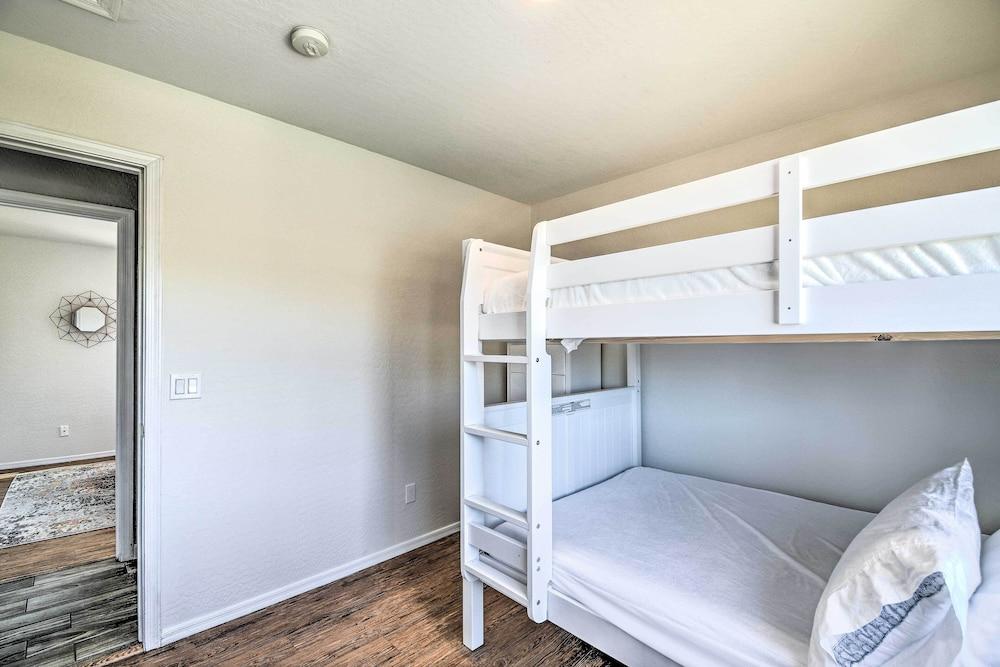 Bright Surprise Home w/ Pool, Near Spring Training