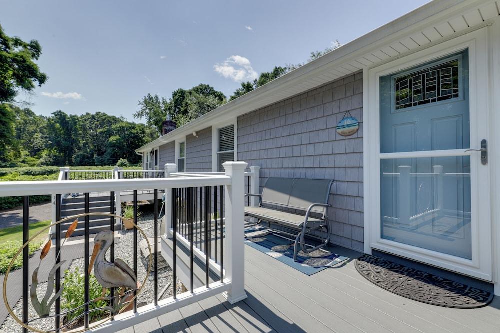Coastal Getaway w/ Porch, 2 Mi to Niantic Beach!