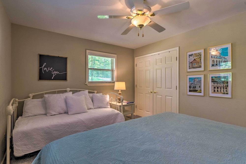 Home on Lake Catherine w/ Dock 9 Mi to Hot Springs