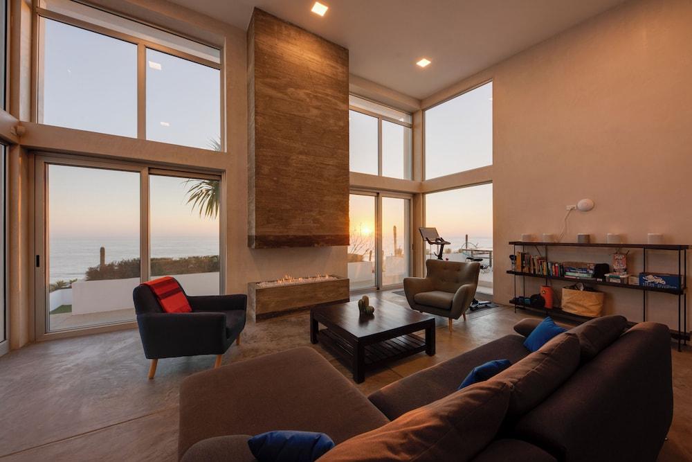 Luxury Ocean-view Villa w/ Pool By Cerritos Beach