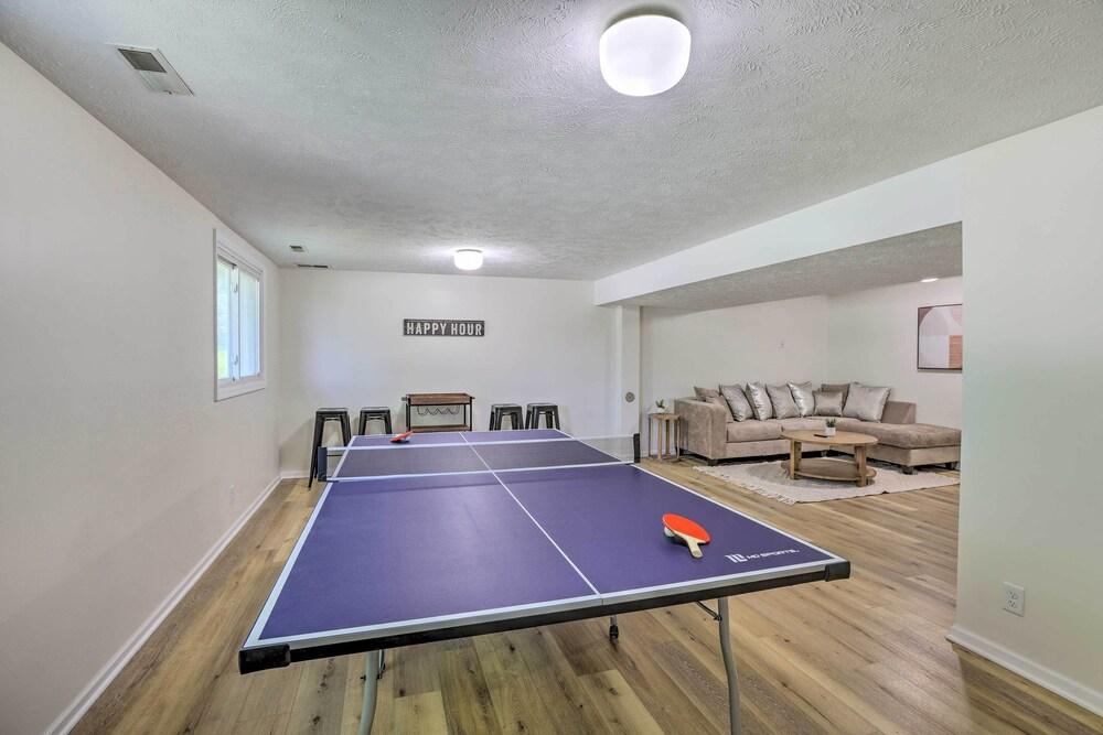 Modern Boho Gem: Yard + 10 Mi to Baxter Arena