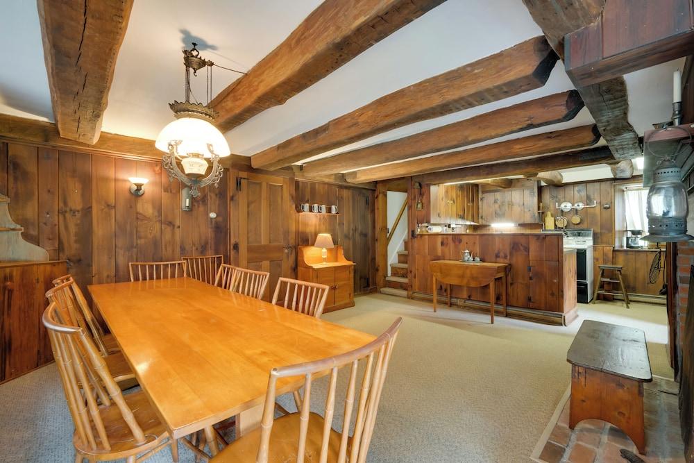 'sky Parlor Farm' on 480 Acres w/ Fire Pit!