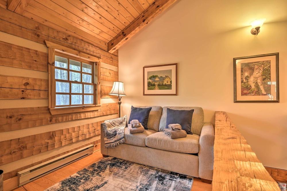 Riversong Cabin w/ Fire Pit on North River