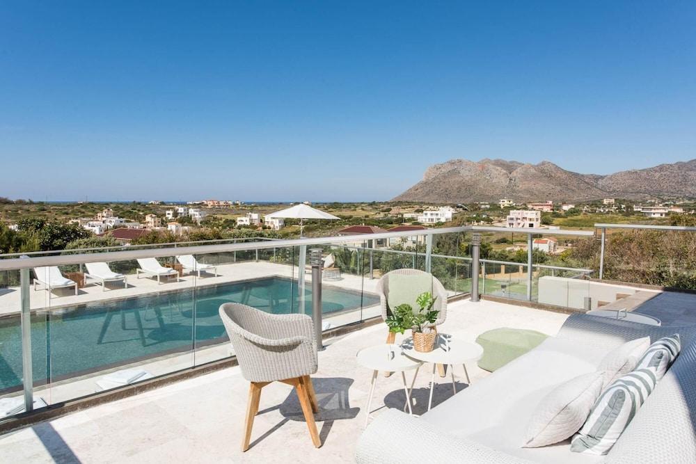 Posidon Villa on sea