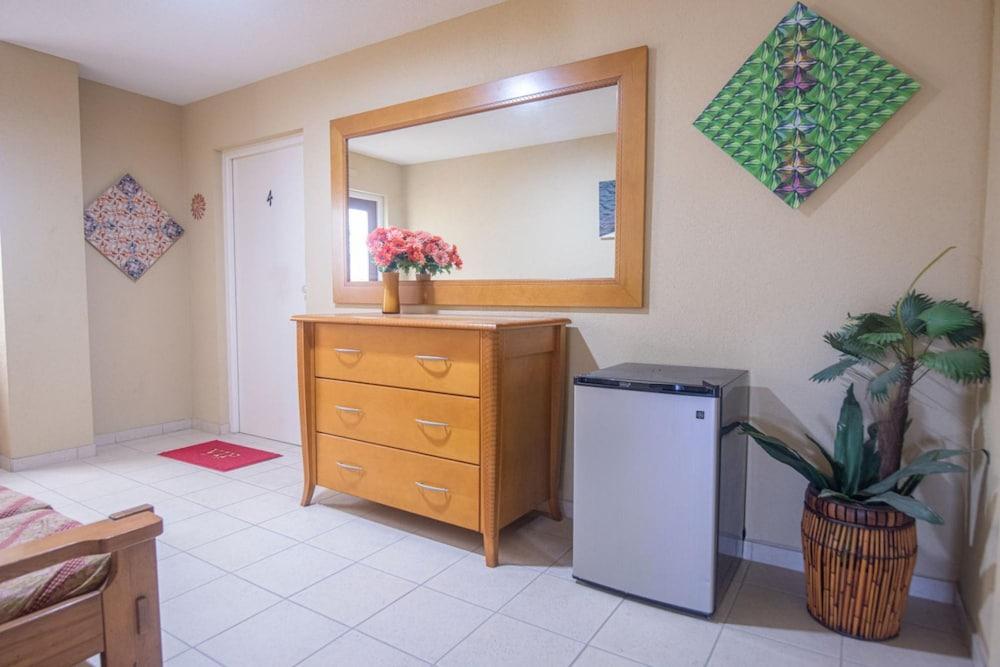 NEW Bay Harbor Studio 206